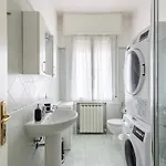 - Motor Valley-homes Apartment