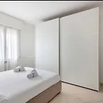 Apartment - Motor Valley-homes