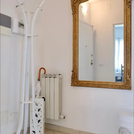 - Motor Valley-homes * Formigine